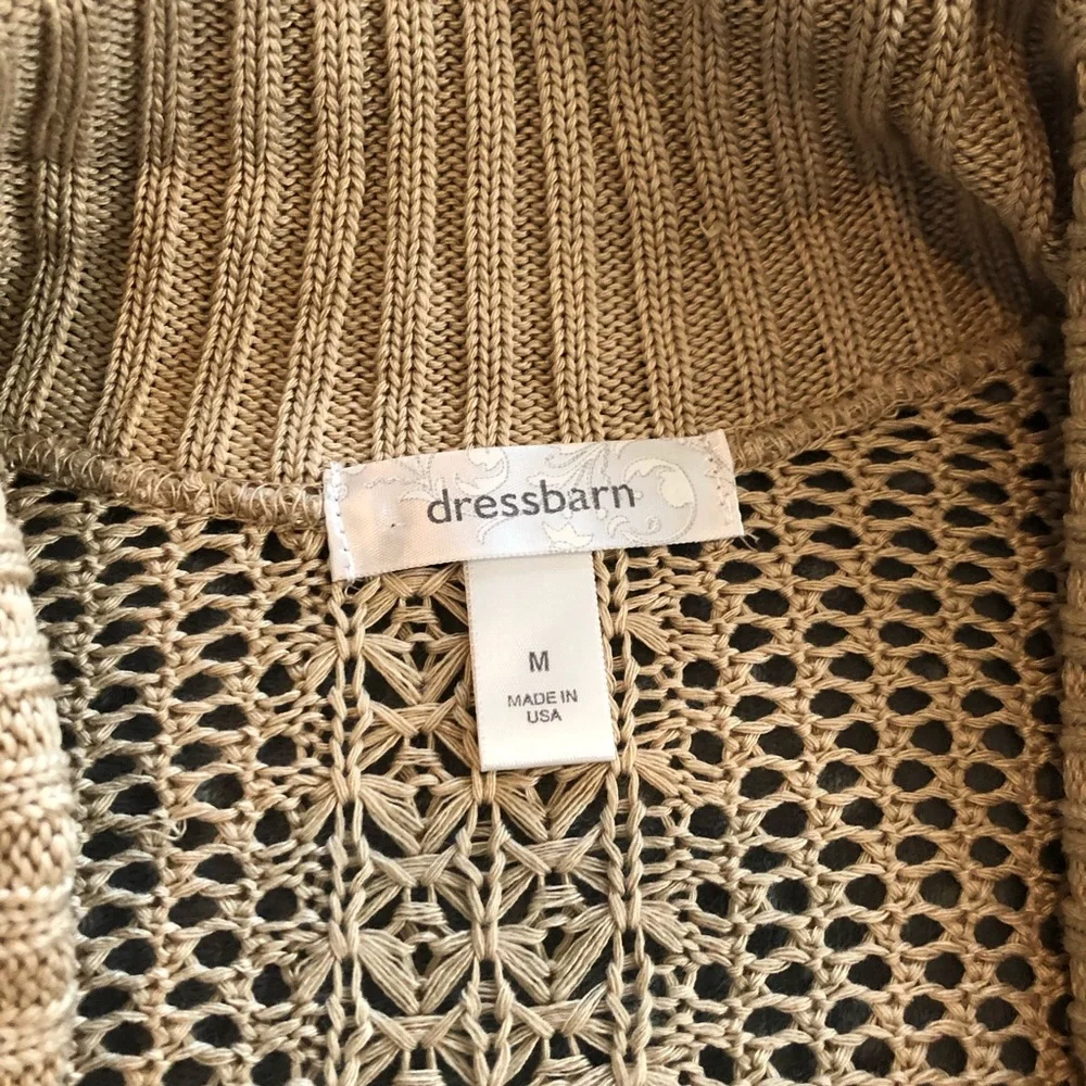 Great condition, Dress Barn short sleeve knit open cardigan - Picture 2 of 3